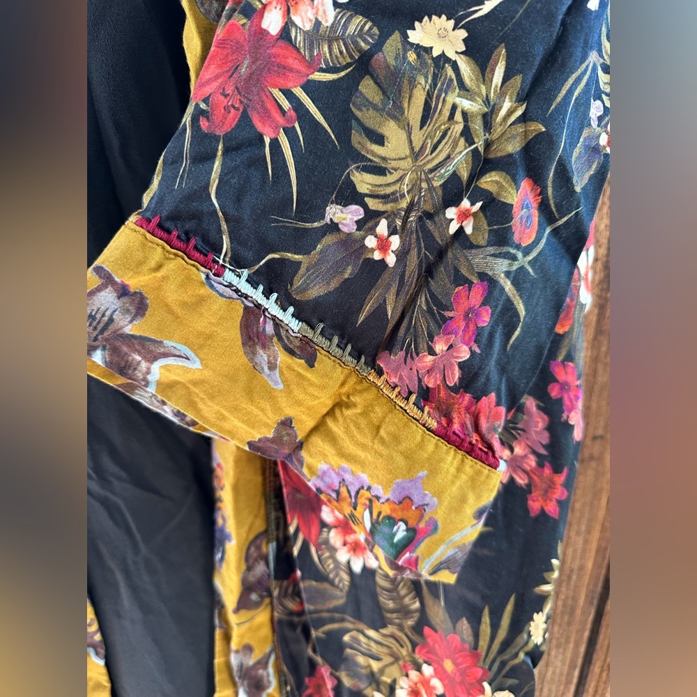 Johnny Was Floral Kimono - Picture 4 of 7